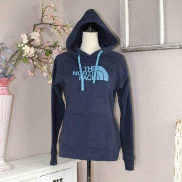 The North Face Tops - VTG North Face Hoodie